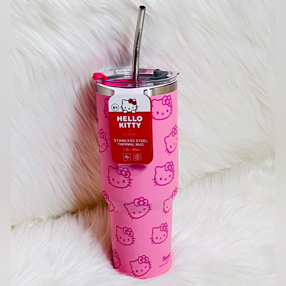Hello Kitty Pink Tumbler with Straw - Picture 3 of 4